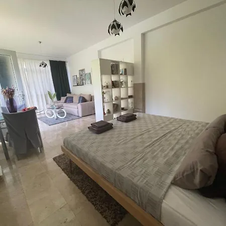 Tamara With Garden And River View - Free Private Parking - Garage Mostar