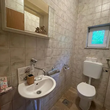 Tamara With Garden And River View - Free Private Parking - Garage * Mostar